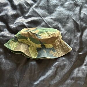 Army fatigue bucket hat